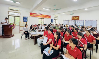 XÃ BA VÌ TỔ CHỨC TẬP HUẤN CÔNG TÁC ĐẢM BẢO AN TOÀN THỰC PHẨM TẠI CÁC NHÀ TRƯỜNG TRÊN ĐỊA BÀN XÃ BA VÌ NĂM 2025