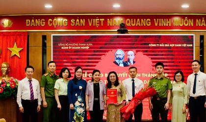 Thanh Xuân thành lập Chi bộ Công ty Đấu giá hợp danh Việt Nam