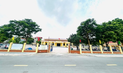 BÀN GIAO, ĐƯA VÀO SỬ DỤNG CÔNG TRÌNH NHÀ VĂN HÓA THÔN THỤY HƯƠNG