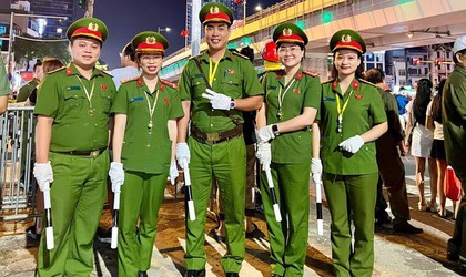 NHỮNG 