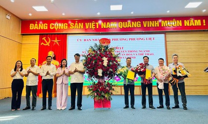 Phường Phương Liệt tổ chức Gặp mặt kỷ niệm 80 năm truyền thống ngành Nội vụ, Tư pháp, Tài chính, Văn hóa và Thể thao, Văn phòng HĐND và UBND