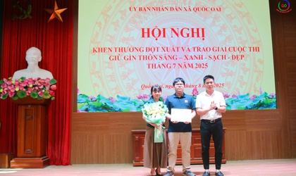 Quốc Oai khen thưởng đột xuất học sinh đạt thành tích đạt huy chương Bạc Olympic toán học Quốc tế và công dân tham gia trấn áp tội phạm; trao giải cuộc thi “Giữ gìn thôn sáng, xanh, sạch đẹp, an toàn”.