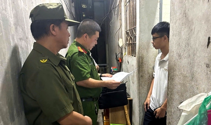 Công an phường Thanh Xuân ra quân tuyên truyền, kiểm tra, đảm bảo an ninh trật tự trên địa bàn