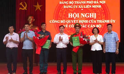 Công bố Quyết định, chỉ định nhân sự tham gia Ban chấp hành, Ban Thường vụ Đảng ủy xã Liên Minh, nhiệm kỳ 2025 - 2030