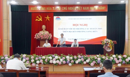 UBND phường Long Biên tổ chức hội nghị giao ban Tổ trưởng tổ dân phố tháng 7/2025