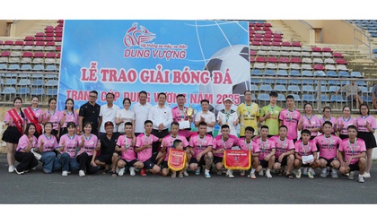 Chung kết, bế mạc và trao giải bóng đá tranh Cup Dung Vượng 2025.