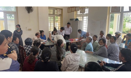 Xã Phúc Lộc cơ bản hoàn thành chi trả quà 2/9 của Chính phủ đúng tiến độ, người dân đồng tình, phấn khởi