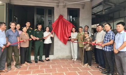 UỶ BAN MTTQ VIỆT NAM XÃ NỘI BÀI KHÁNH THÀNH VÀ BÀN GIAO NHÀ ĐẠI ĐOÀN KẾT