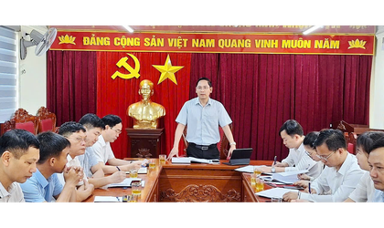 Thường trực HĐND xã giao ban với tổ trưởng, tổ phó tổ đại biểu HĐND xã