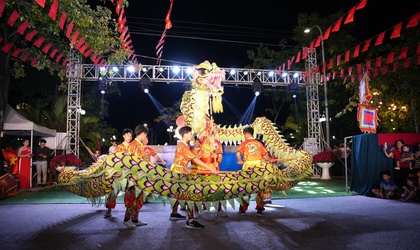 XÃ VÂN ĐÌNH TỔ CHỨC CHƯƠNG TRÌNH GIAO LƯU NGHỆ THUẬT ĐƯỜNG PHỐ