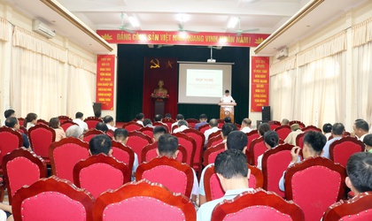 Xã Hòa Phú tổ chức hội nghị triển khai kế hoạch làm sạch dữ liệu đất đai