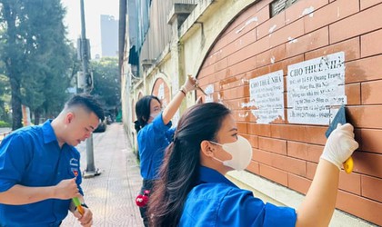 Chính quyền và nhân dân phường Đống Đa chung tay làm đẹp công viên