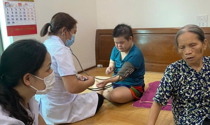 Xã Phúc Thọ triển khai khám sức khỏe cho người khuyết tật và hộ khó khăn, nâng cao vai trò trạm y tế cơ sở