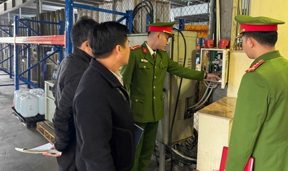 Tăng cường kiểm tra, hướng dẫn an toàn PCCC&CNCH tại các cơ sở sản xuất, kho hàng hóa ở xã Phù Đổng