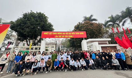 Ra quân vệ sinh môi trường các tuyến phố, góp phần khắc phục 5 điểm nghẽn đô thị