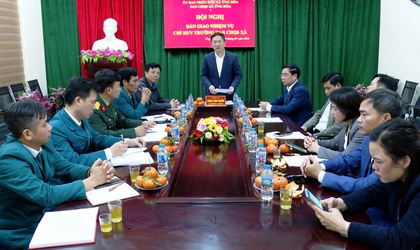 ỨNG HOÀ BÀN GIAO CHỨC TRÁCH, NHIỆM VỤ CHỈ HUY TRƯỞNG BAN CHỈ HUY QUÂN SỰ XÃ