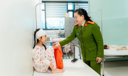 Trung tá Nguyễn Thị Hồng Yến - Nữ chiến sỹ công an cơ sở tận tuỵ, bản lĩnh, vì Nhân dân phục vụ