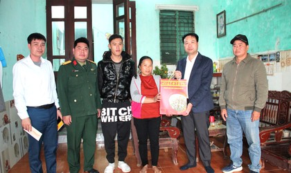 Xuân về- Hòa Lạc rộn ràng khí thế tòng quân – Tuổi trẻ sẵn sàng lên đường bảo vệ Tổ quốc