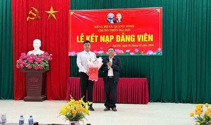 Đảng bộ xã Quang Minh: Kết nạp Đảng cho 6 thanh niên tình nguyện nhập ngũ năm 2026