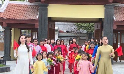 Hội LHPN xã Phúc Thọ với chuỗi hoạt động chào mừng ngày hội non sông