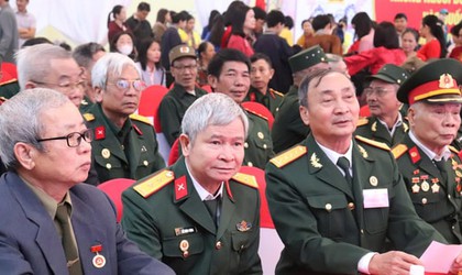 Với những người lính từng trải qua chiến tranh, tham gia bầu cử luôn mang ý nghĩa đặc biệt