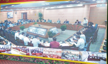 Hội nghị trực tuyến nghe báo cáo, lấy ý kiến đối với quy hoạch tổng thể Thủ đô Hà Nội tầm nhìn 100 năm

***********