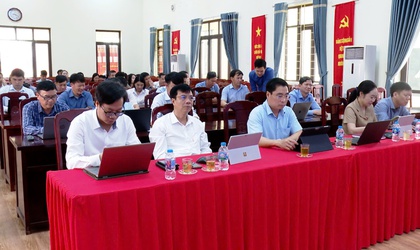 XÃ ỨNG HOÀ THAM DỰ HỘI NGHỊ TẬP HUẤN HƯỚNG DẪN SỬ DỤNG HỆ THỐNG HANOIWORK.