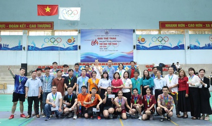 Khai mạc Giải Thể thao xã Vân Đình năm 2026: Sôi nổi, đoàn kết, lan tỏa tinh thần rèn luyện