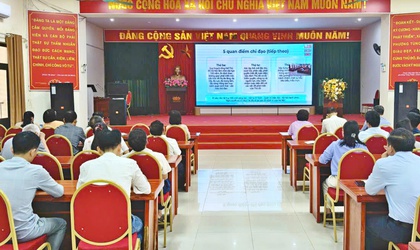 Phường Tùng Thiện tham dự trực tuyến hội nghị triển khai chương trình hành động thực hiện Nghị quyết số 02 của Bộ Chính trị về 