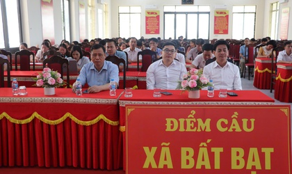 Xã Bất Bạt tham gia hội nghị quán triệt Nghị quyết số 02-NQ/TW về phát triển Thủ đô Hà Nội trong kỷ nguyên mới