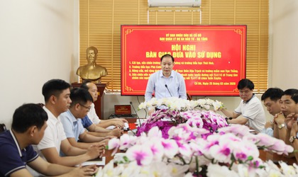 XÃ CỔ ĐÔ TỔ CHỨC LỄ BÀN GIAO, ĐƯA VÀO SỬ DỤNG CÁC CÔNG TRÌNH TRƯỜNG HỌC VÀ GIAO THÔNG