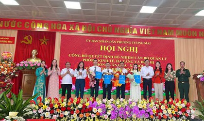 Phường Tương Mai tổ chức Hội nghị công bố Quyết định bổ nhiệm cán bộ quản lý