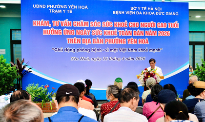 Phường Yên Hòa tổ chức khám sức khỏe miễn phí cho Người cao tuổi trên địa bàn