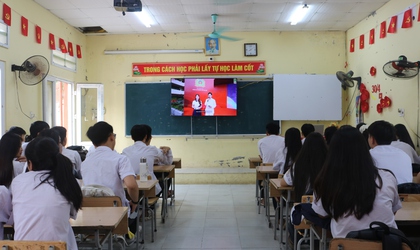 Các trường THCS, THPT và Trung tâm GDNN - GDTX đóng trên địa bàn xã Mỹ Đức tham gia chương trình cầu truyền hình đặc biệt mang tên 