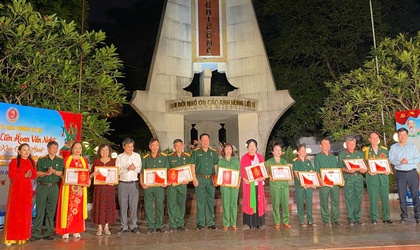 Phường Tây Hồ: Âm vang hào khí tháng 4 trong đêm nghệ thuật 