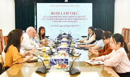 Phường Hoàn Kiếm hợp tác quốc tế trong triển khai học tập suốt đời 