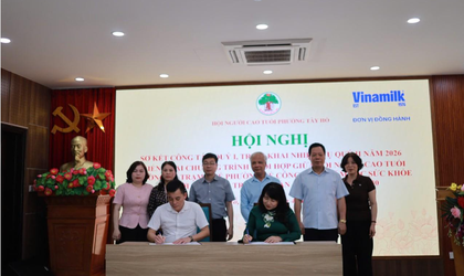 Phường Tây Hồ: Đẩy mạnh việc chăm sóc sức khoẻ cho người cao tuổi