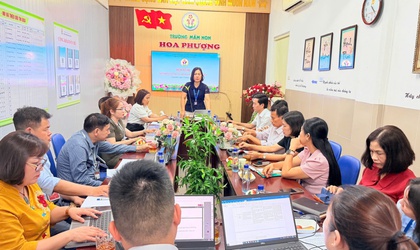 Hội đồng nhân dân phường Long Biên giám sát công tác giáo dục năm học 2025 - 2026 tại trường Mầm non Hoa Phượng