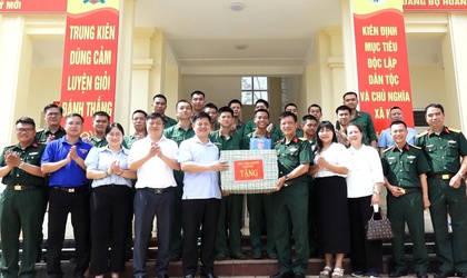 LÃNH ĐẠO XÃ BÌNH MINH THĂM, ĐỘNG VIÊN
CHIẾN SĨ NHẬP NGŨ NĂM 2026