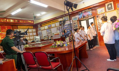 Cán bộ và Nhân dân xã Ứng Thiên tích cực phối hợp sản xuất phim tài liệu “Nhà cách mạng Trần Đăng Ninh