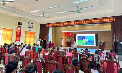 xã Bất Bạt: Nâng cao năng lực cho đội ngũ cán bộ tổ tiết kiệm và vay vốn – 