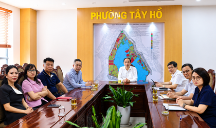 Phường Tây Hồ tiếp sóng Hội nghị trực tuyến HĐND toàn quốc triển khai phương hướng, nhiệm vụ nhiệm kỳ 2026- 2031