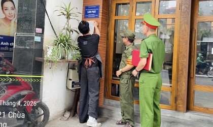 Phường Láng đẩy mạnh tuyên truyền, vận động nhân dân chấp hành các quy định về trật tự đô thị, trật tự giao thông, an toàn thực phẩm, vệ sinh môi trường, phòng cháy chữa cháy và phòng ngừa trộm cắp tài sản.