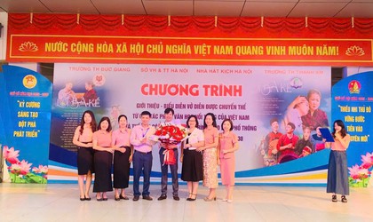 Khi văn học bước ra từ trang sách