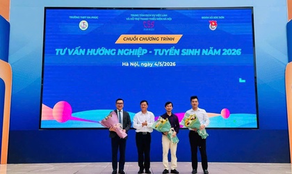 ĐOÀN TNCSHCM XÃ SÓC SƠN PHỐI HỢP VỚI TT DỊCH VỤ VIỆC LÀM VÀ HỖ TRỢ THANH THIẾU NIÊN HÀ NỘI TỔ CHỨC CHƯƠNG TRÌNH TƯ VẤN HƯỚNG NGHIỆP, TUYỂN SINH NĂM 2026 TẠI TRƯỜNG THPT ĐA PHÚC
