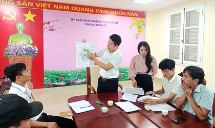 Xã Thạch Thất tổ chức hội nghị thu thập hồ sơ xét ưu tiên giao đất tái định cư (Dự án cải tạo đường 420 đoạn đi qua thị trấn Liên Quan cũ)