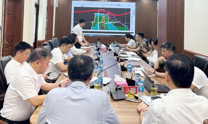 ĐẢNG ỦY XÃ QUỐC OAI TIẾP VÀ LÀM VIỆC VỚI TRƯỜNG ĐẠI HỌC SƯ PHẠM NGHỆ THUẬT TRUNG ƯƠNG KHẢO SÁT ĐỊA ĐIỂM XÂY DỰNG CƠ SỞ ĐÀO TẠO MỚI
