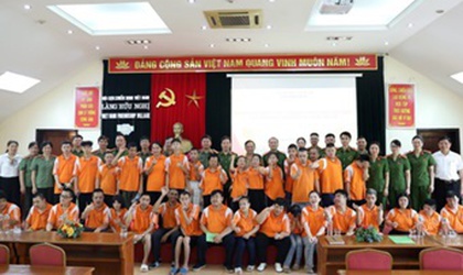 Dấu ấn nhân văn của Công an xã Hoài Đức tại Làng Hữu nghị Việt Nam