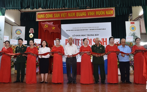 Khai mạc triển lãm chuyên đề “Phút hồi sinh”