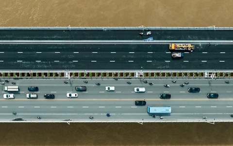 Hà Nội cách chức vụ trong Đảng loạt lãnh đạo sai phạm khi xây cầu Vĩnh Tuy giai đoạn 2